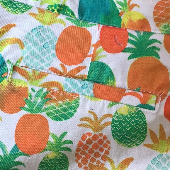 Crown & Ivy pineapple scalloped shorts, size 10 - Picture 7 of 8